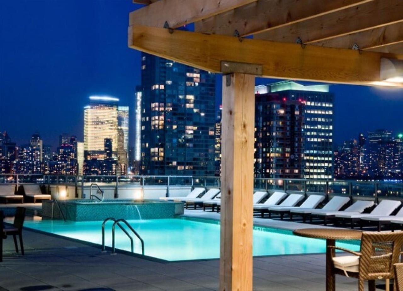 Global Luxury Suites At Metropolitan Jersey City Bagian luar foto